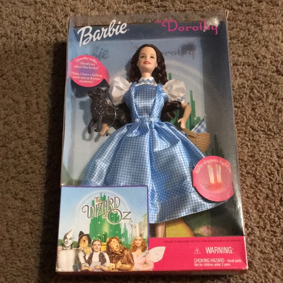 Vintage New in Box 1999 Mattel Barbie "Dorothy" The Wizard Of Oz with Toto. - Picture 1 of 9